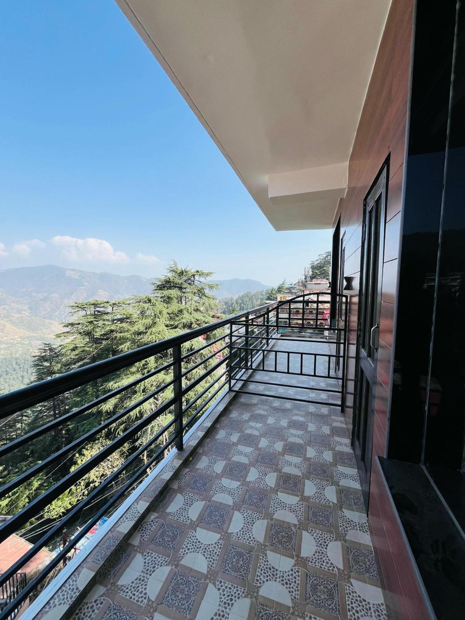 Ambrosia Grand Acomodação com café da manhã Shimla Exterior foto